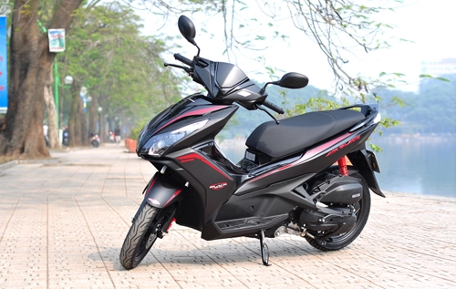  air blade đen mờ - honda tung chiêu đón tết - 1