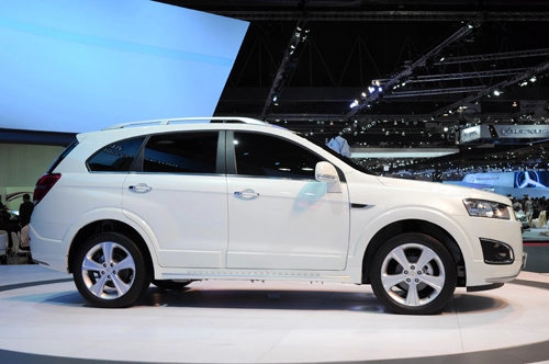  ảnh chevrolet captiva 2014 - 9