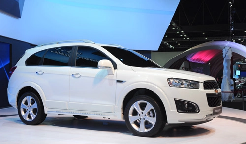  ảnh chevrolet captiva 2014 - 10