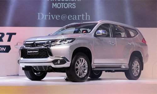  ảnh chi tiết mitsubishi pajero sport 2016 - 1