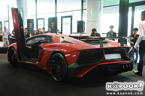  ảnh lamborghini aventador superveloce ra mắt tại thái lan - 3