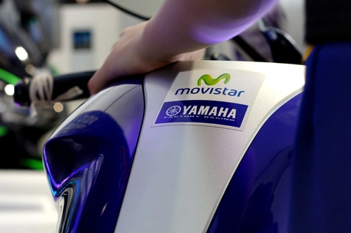  ảnh r25 movistar yamaha motogp - 2