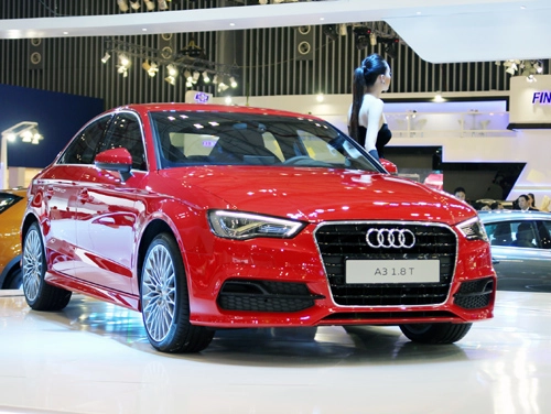  audi a3 có giá gần 14 tỷ đồng tại việt nam - 1