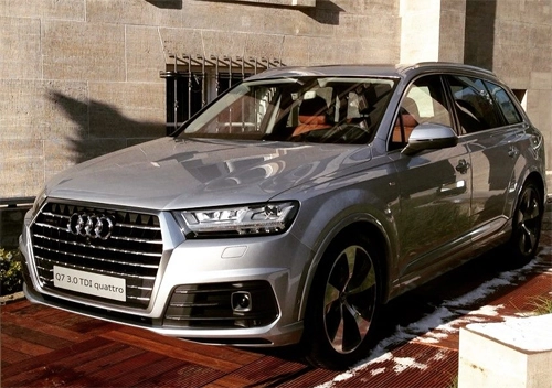  audi q7 thế hệ mới lộ diện ở berlin - 1