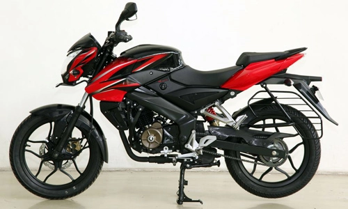  bajaj pulsar 150 ns giá 1200 usd tại ấn độ - 1