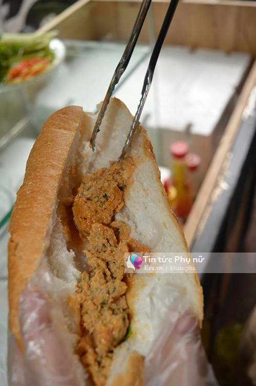 Bánh mì xíu mại nhân homemade ăn 1 lại muốn thêm 2 - 6