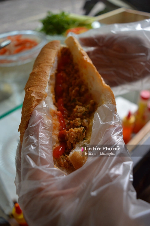 Bánh mì xíu mại nhân homemade ăn 1 lại muốn thêm 2 - 7