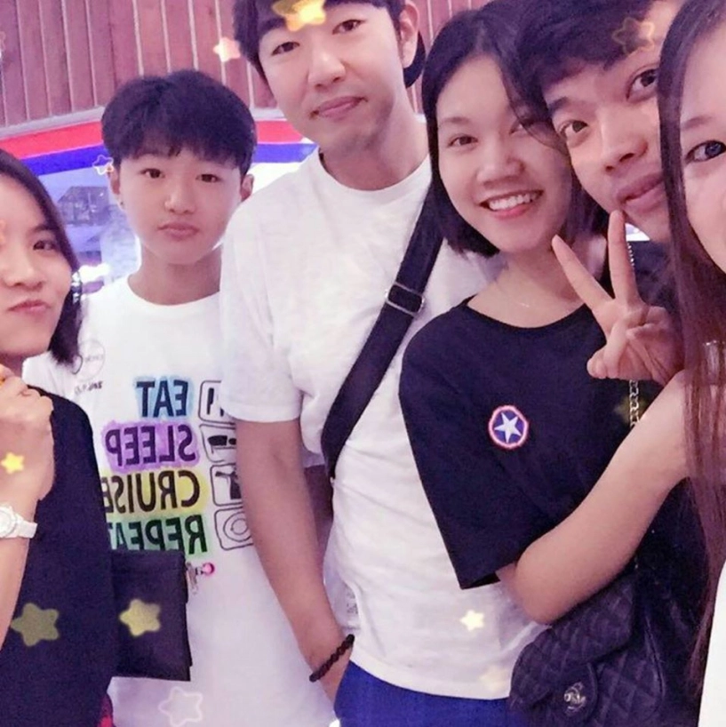 Bất ngờ ba bố con sao bố ơi mình đi đâu thế xuất hiện tại đà nẵng - 1