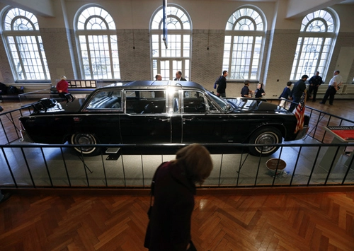  bí mật limousine của tổng thống mỹ john kennedy - 2