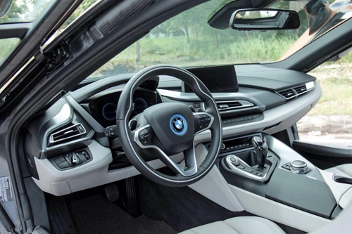  bmw i8 màu lạ ở đà nẵng - 5