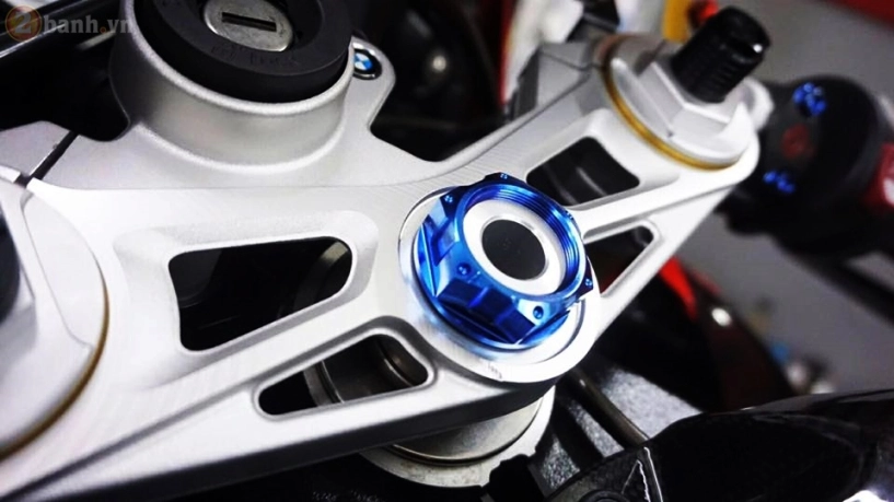 Bmw s1000rr 2015 độ siêu khủng của biker thái - 2