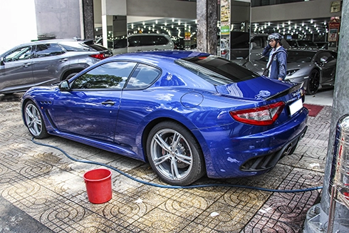  bộ đôi lamborghini lp670-4 sv và maserati granturismo mc stradale - 1