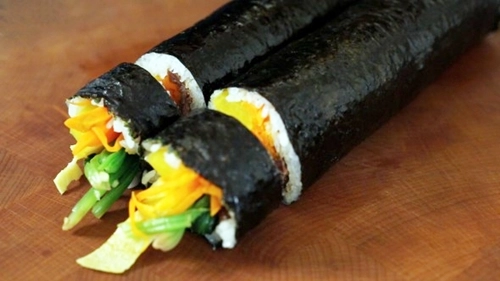 Cách làm kimbap chuẩn kiểu hàn siêu ngon - 13