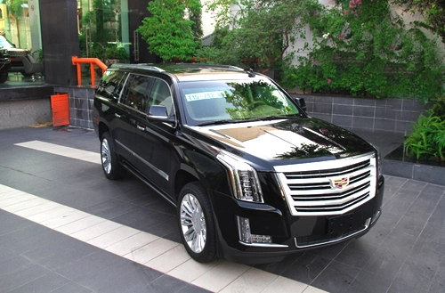  cadillac escalade - thú chơi mới của đại gia việt - 1