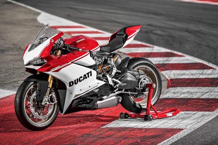 Cận cảnh ducati 1299 panigale s anniversario phiên bản đặc biệt kỷ niệm 90 năm - 18