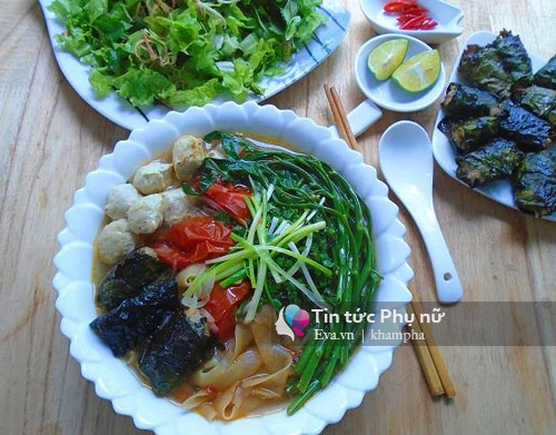 Canh bánh đa chả xương sông ngon đến tận tim - 9