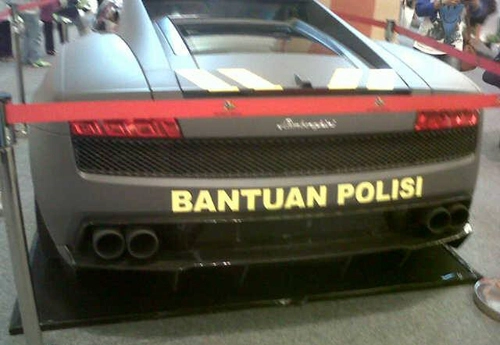  cảnh sát indonesia sắm bộ đôi siêu xe lamborghini - 5