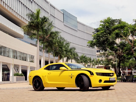  chevrolet camaro được phân phối chính hãng - 1