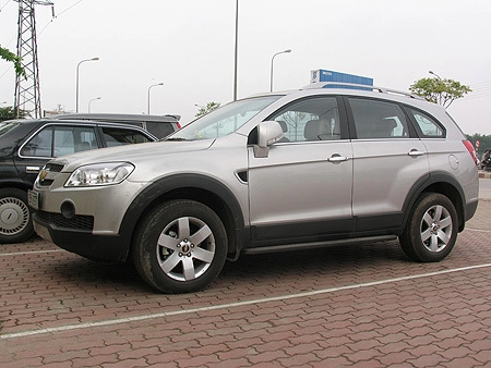  chevrolet captiva giảm 1500 usd nhờ thuế mới - 1