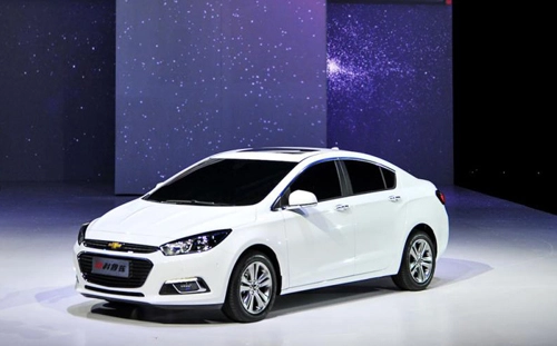  chevrolet cruze 2015 nội thất sang trọng hơn - 1