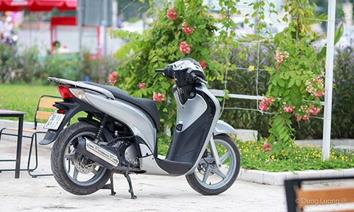  chi tiết honda sh 125i đời 2011 tại hà nội - 2