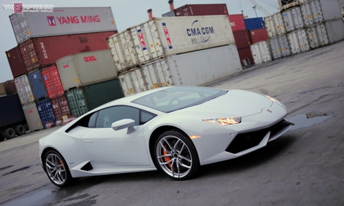  chi tiết siêu xe lamborghini huracan màu trắng - 2