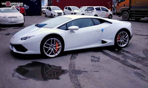  chi tiết siêu xe lamborghini huracan màu trắng - 5