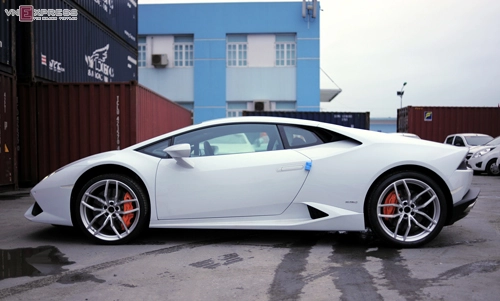  chi tiết siêu xe lamborghini huracan màu trắng - 6