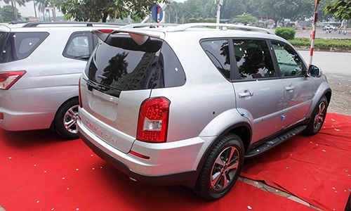  chi tiết ssangyong rexton w tại hà nội - 3