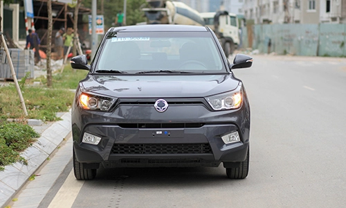  chi tiết ssangyong tivoli mt tại hà nội - 1