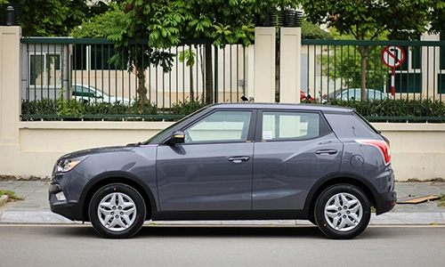  chi tiết ssangyong tivoli mt tại hà nội - 5