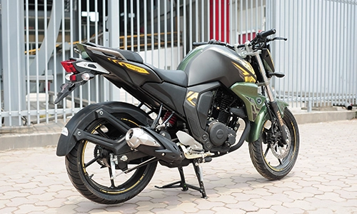  chi tiết yamaha fz-s ver20 matt green edition 2016 - 3