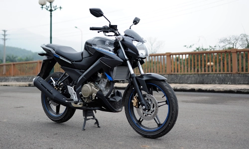  chi tiết yamaha fz150i màu đen mới - 3