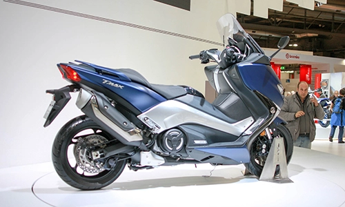  chi tiết yamaha tmax 2017 tại eicma 2016 - 3