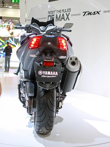  chi tiết yamaha tmax 2017 tại eicma 2016 - 5