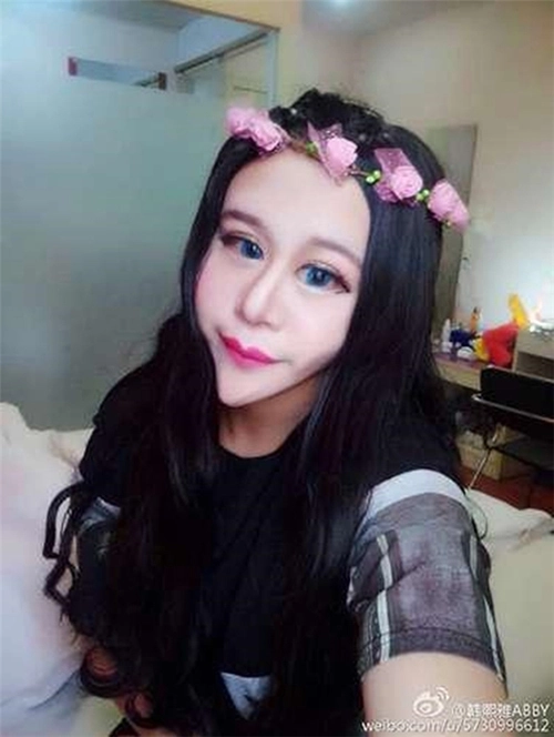 Cô gái mặt rắn tự nhận mình là hot girl đẹp nhất trung quốc - 9