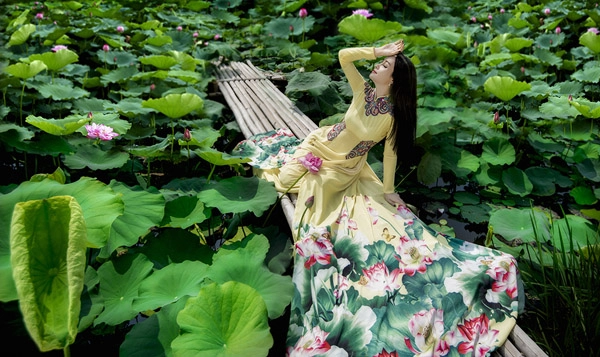 Con gái đã thành thiếu nữ mai thu huyền vẫn trẻ như gái còn son - 4