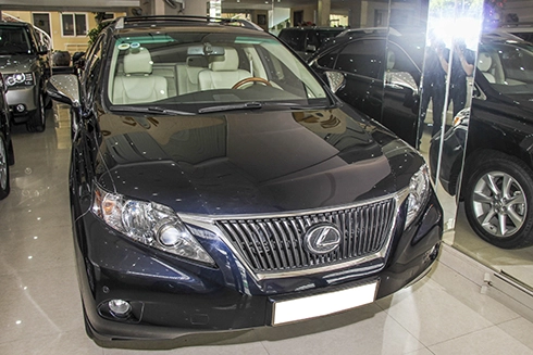  crossover rx350 sau 6 năm vẫn có giá hơn 2 tỷ đồng - 1