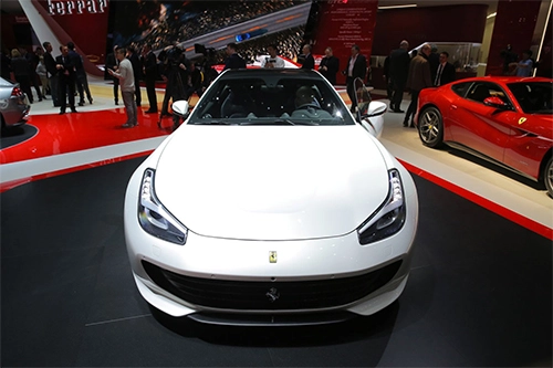  dàn xế khủng đổ bộ geneva motor show 2016 - 3