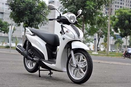 Đi kymco people 16fi để cảm nhận thật về honda - 1