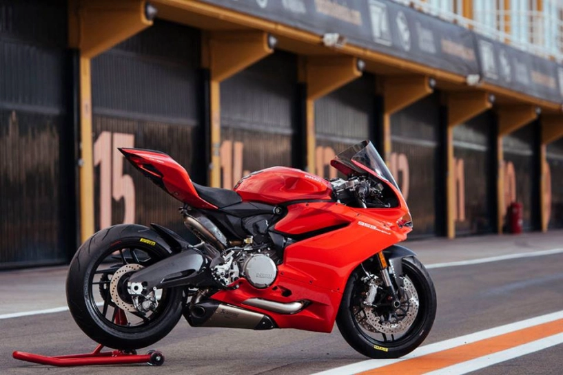 Ducati 959 panigale cùng gói phụ kiện performance chính hãng - 1