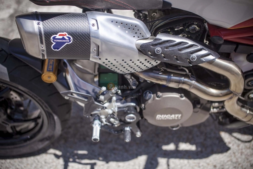 Ducati monster 1200 siluro bản độ kịch độc với phong cách scrambler - 4
