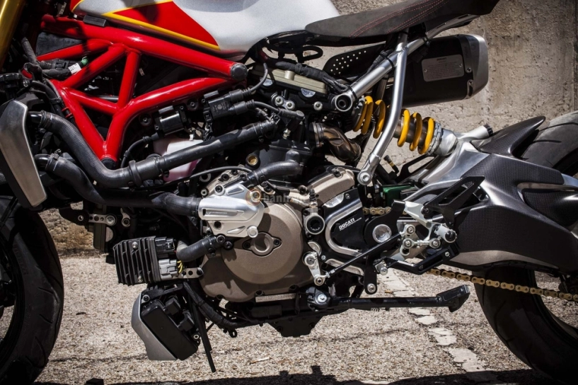 Ducati monster 1200 siluro bản độ kịch độc với phong cách scrambler - 12