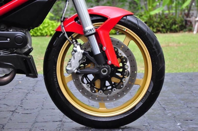 Ducati monster 795 trong bản độ full option đầy phong cách - 7