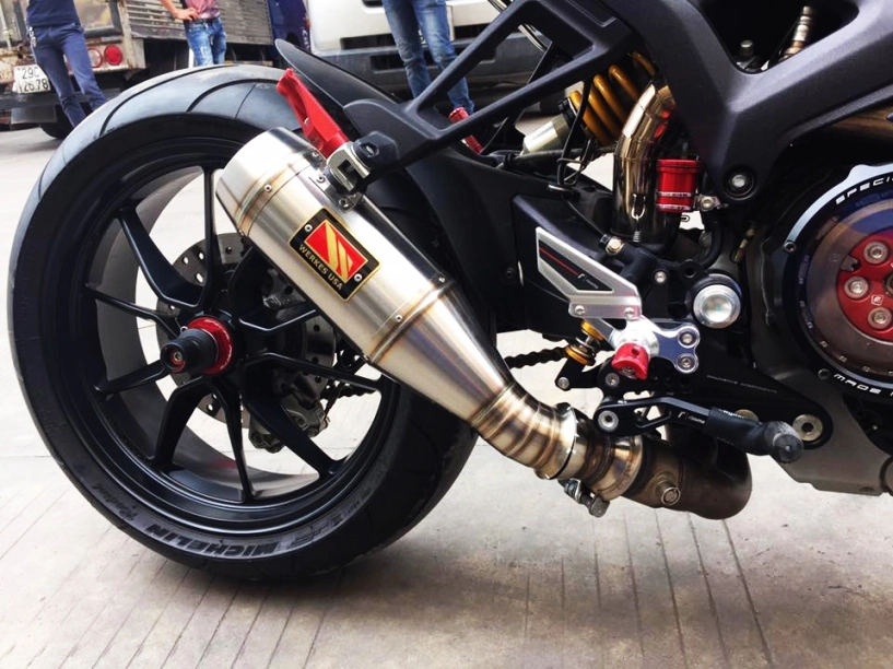 Ducati monster 796 sang chảnh với một loạt option hàng hiệu của biker việt - 8