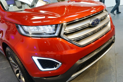  ford edge concept ra mắt tại los angeles auto show 2013 - 9