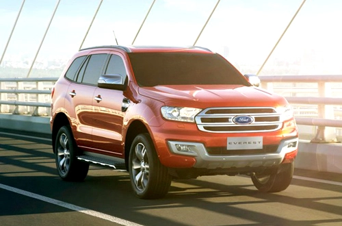  ford everest không coi toyota fortuner là đối thủ - 1