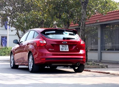  ford focus - khác biệt với phần còn lại - 3