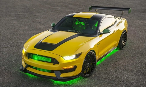  ford mustang phiên bản máy bay tiêm kích - 2