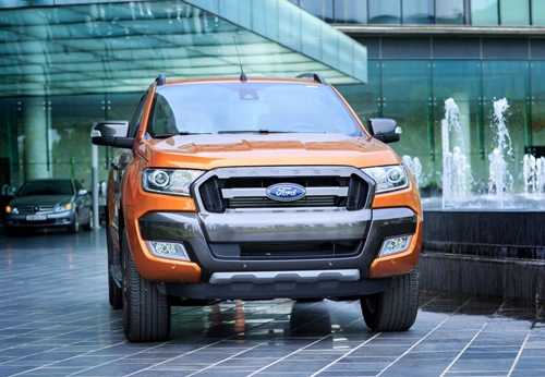  ford ranger mới giá từ 619 triệu đồng - 1